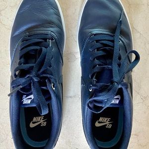 Nike SB Blue Leather Casual SK Shoes in 8.5 Euro 42